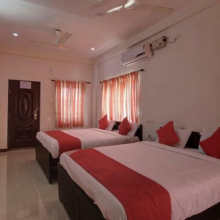 Oyo 42678 Hotel Vasantha Bhavanam Saver Коимбатур Экстерьер фото