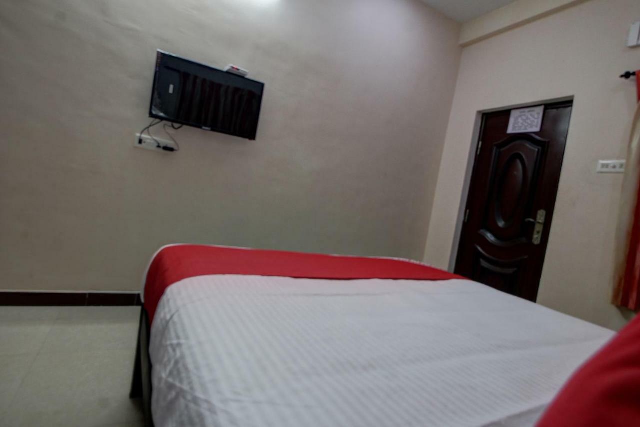 Oyo 42678 Hotel Vasantha Bhavanam Saver Коимбатур Экстерьер фото