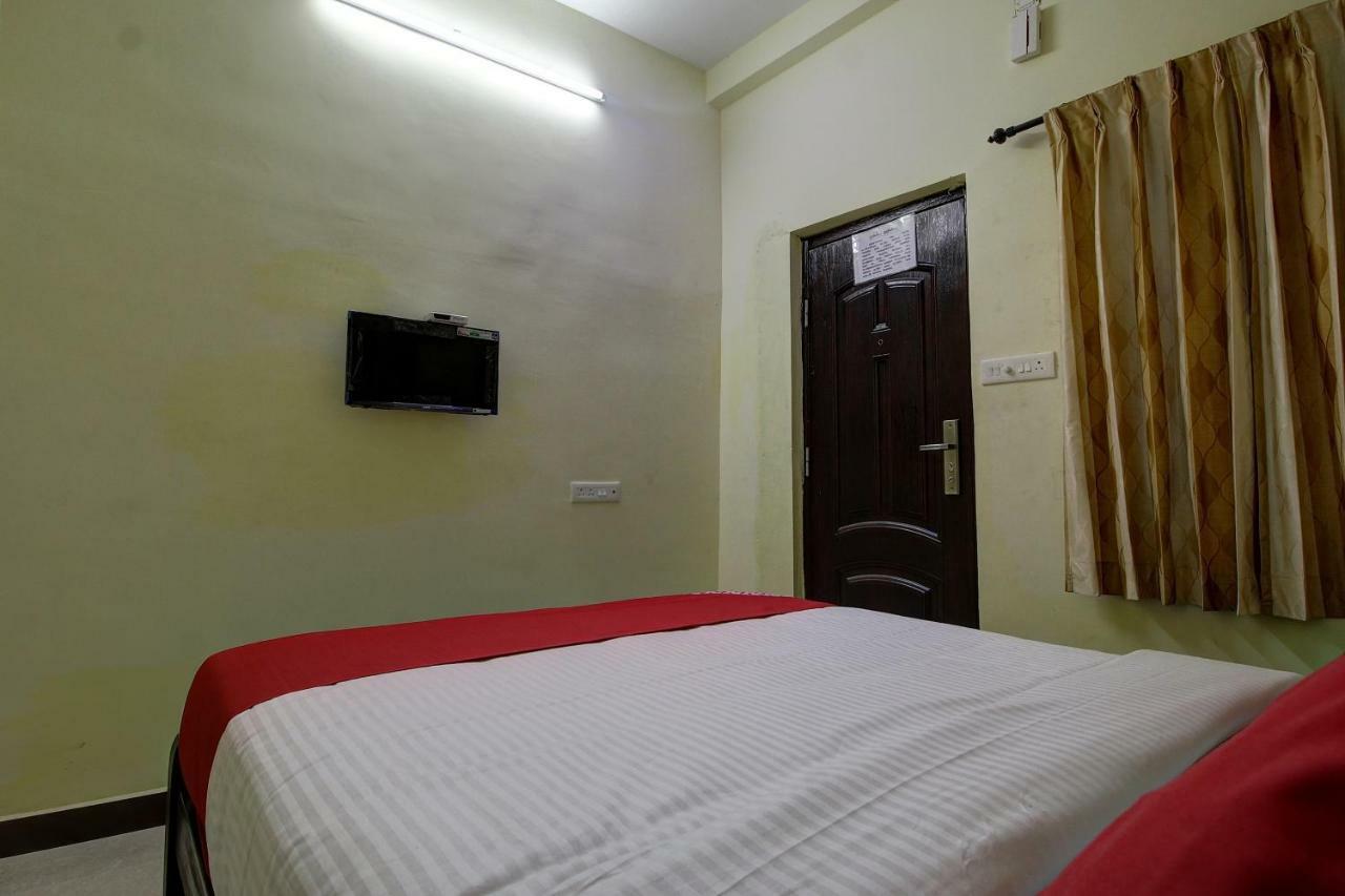 Oyo 42678 Hotel Vasantha Bhavanam Saver Коимбатур Экстерьер фото